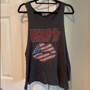 Kiss tank top